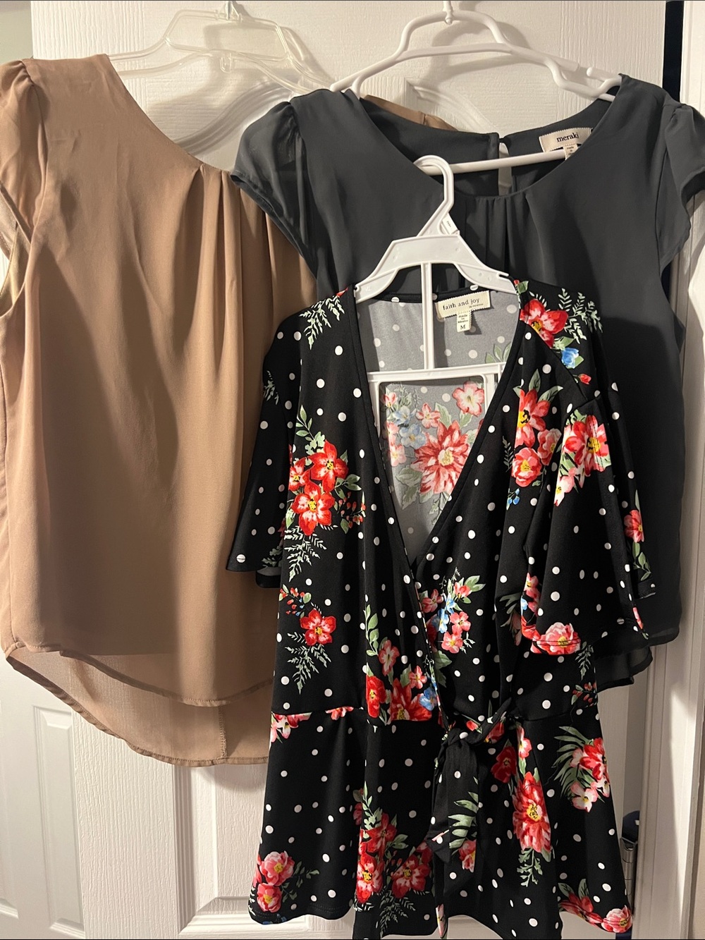 Women’s business casual shirts
